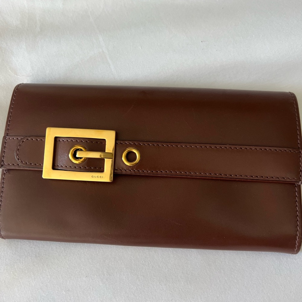 Authentic Gucci Brown Leather Wallet